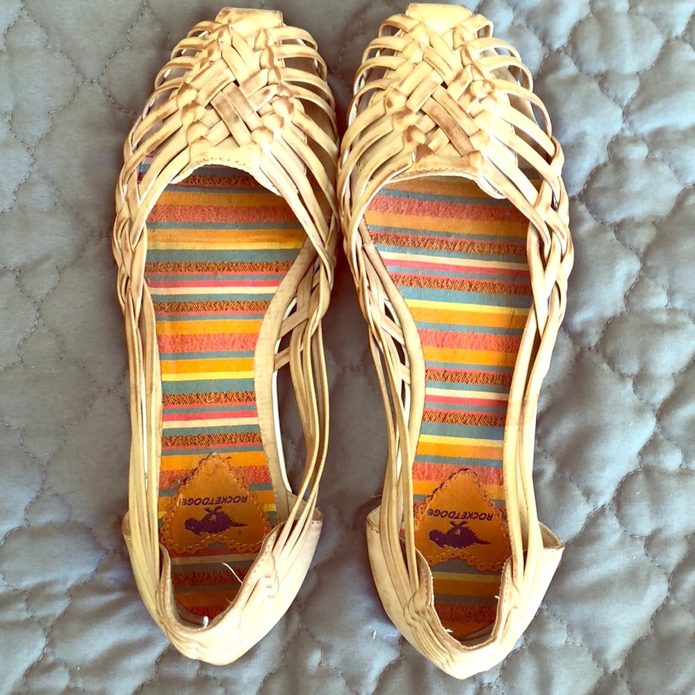 ROCKETDOG huarache sandals 7